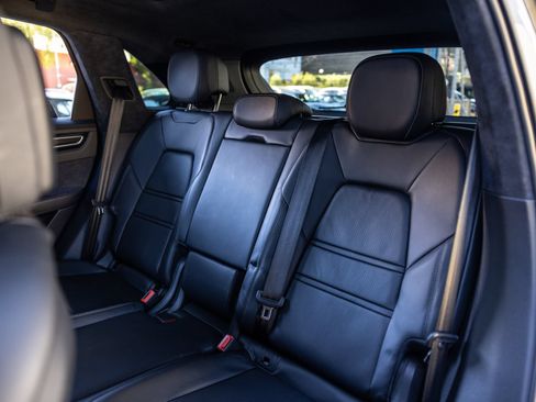 Certified 2023 Porsche Cayenne GTS AWD/4WD image 47