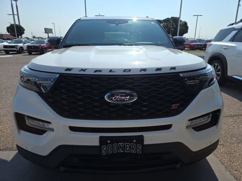 Used 2021 Ford Explorer ST w/ Equipment Group 401A AWD/4WD image 2