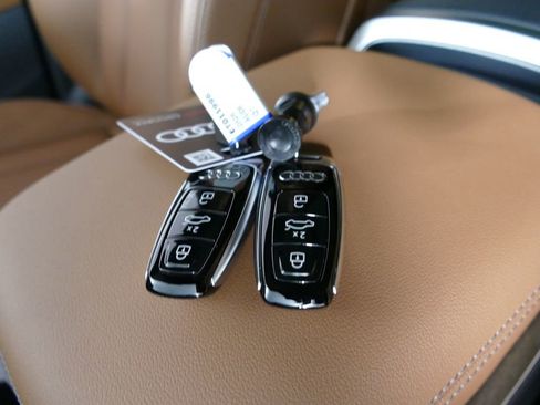 New 2026 Audi Q7 3.0T Premium image 18