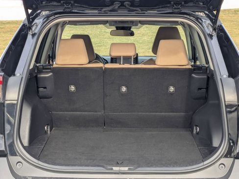 Used 2022 Toyota RAV4 LE image 28