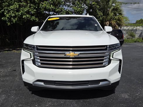 Used 2024 Chevrolet Suburban High Country image 15