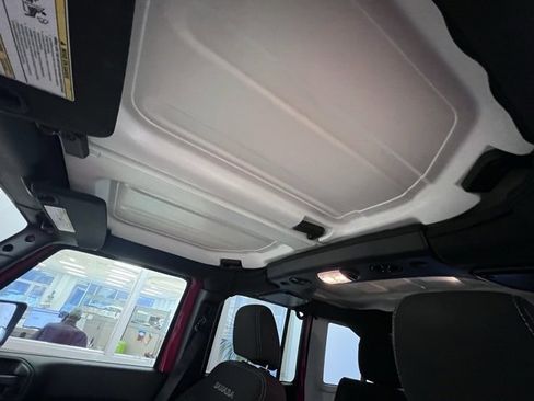 Used 2017 Jeep Wrangler Unlimited Sahara w/ Dual Top Group image 10