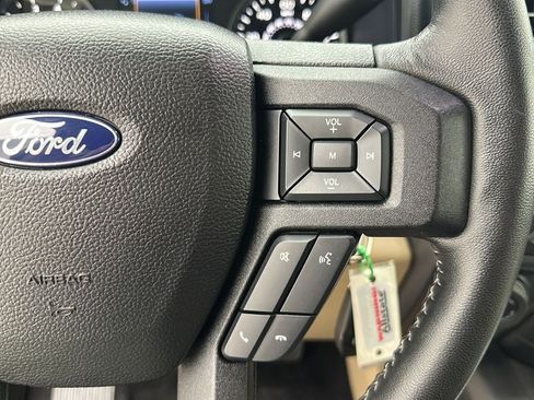 Used 2017 Ford F150 XLT w/ Equipment Group 302A Luxury AWD/4WD image 20
