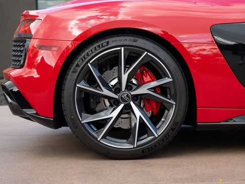 Used 2023 Audi R8 V10 performance RWD image 26
