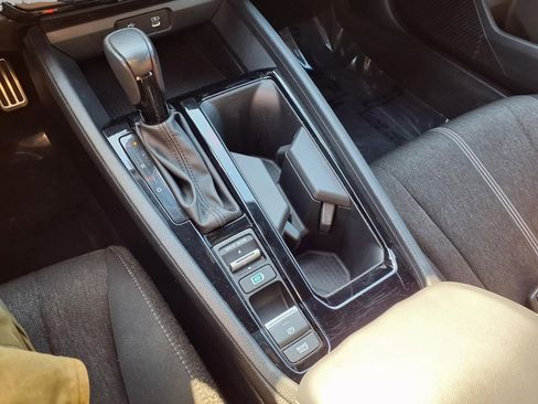 Used 2024 Honda Accord Sport image 11