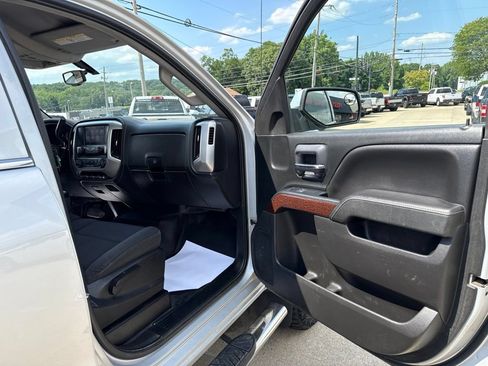 Used 2018 GMC Sierra 2500 SLE w/ Snow Plow Prep Package AWD/4WD image 33