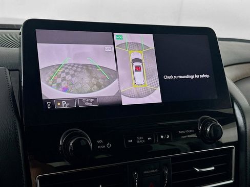 Used 2024 Nissan Armada SL image 20