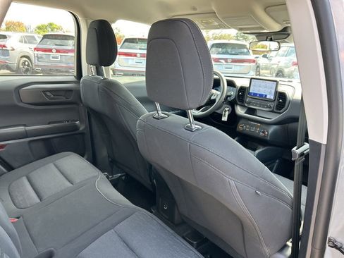 Used 2022 Ford Bronco Sport image 46