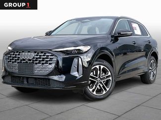 Used 2025 Audi Q5 Premium w/ Convenience Package video 1