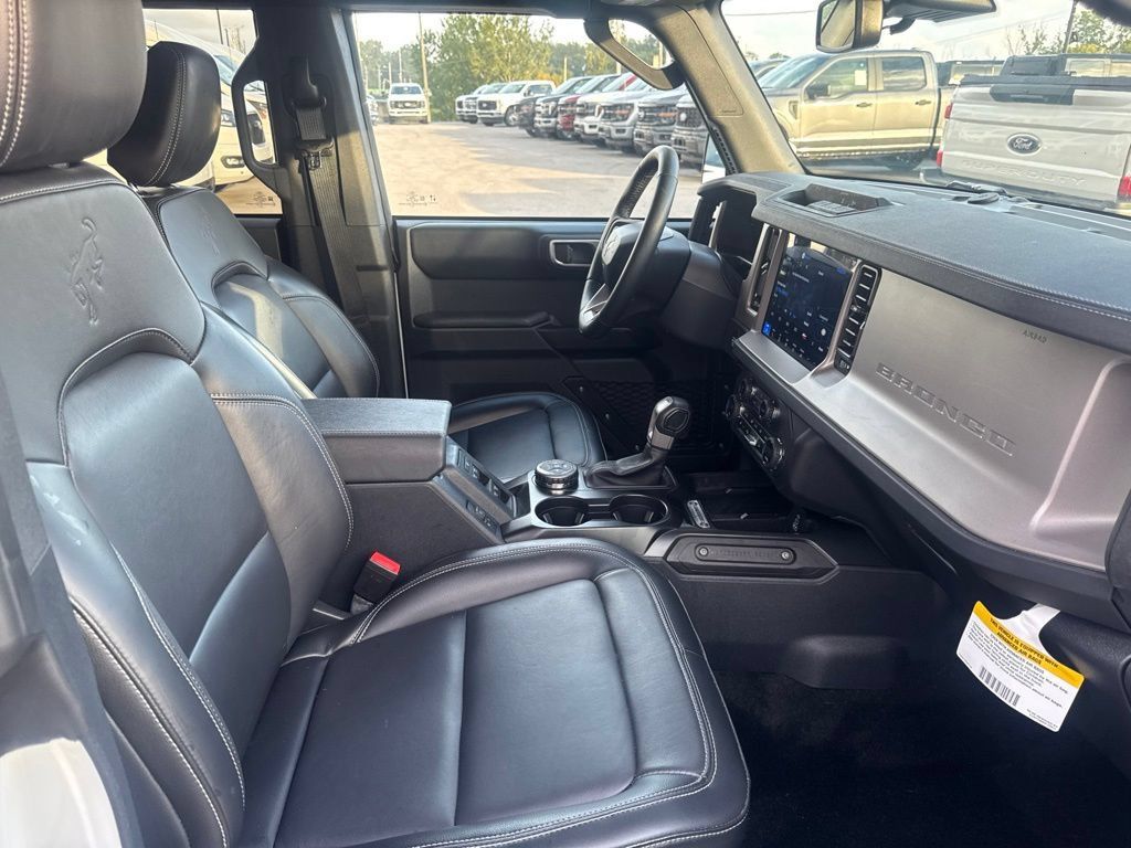 Certified 2026 Ford Bronco Outer Banks AWD/4WD image 35
