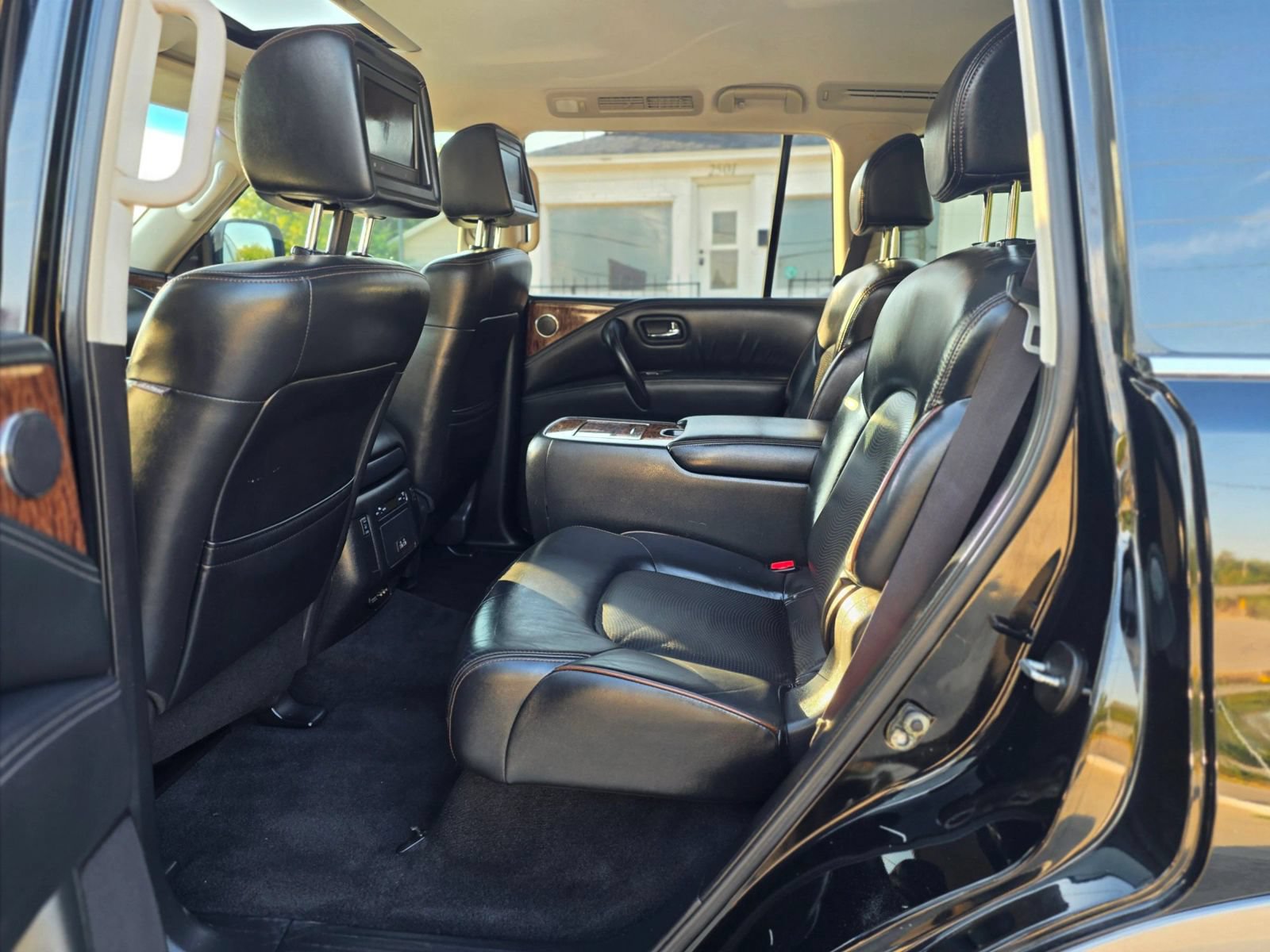 Used 2017 Nissan Armada Platinum w/ Captain Seat Package RWD image 14
