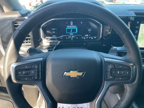 Certified 2025 Chevrolet Silverado 1500 LTZ w/ LTZ Premium Package image 40