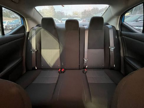 Used 2025 Nissan Sentra SV image 36