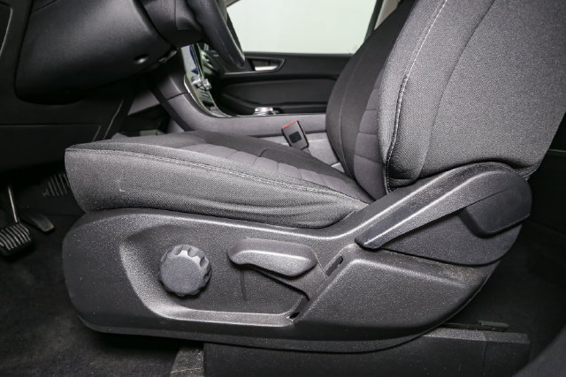 Used 2023 Ford Edge SE w/ Black Appearance Package AWD/4WD image 34