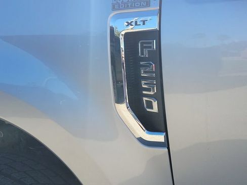 Certified 2022 Ford F250 XLT AWD/4WD image 12