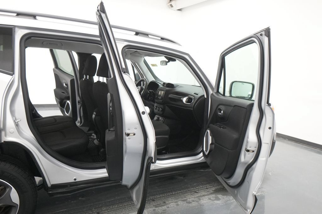 Used 2018 Jeep Renegade Sport w/ Power & Air Group AWD/4WD image 25