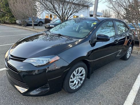Used 2019 Toyota Corolla L image 1