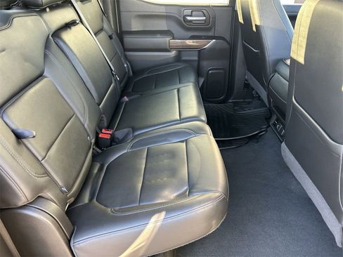 Used 2019 Chevrolet Silverado 1500 LT w/ All-Star Edition image 10