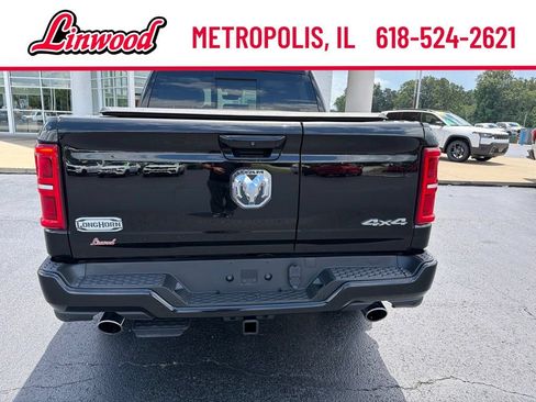 Used 2025 RAM 1500 Limited w/ Trailer Tow Group AWD/4WD image 10