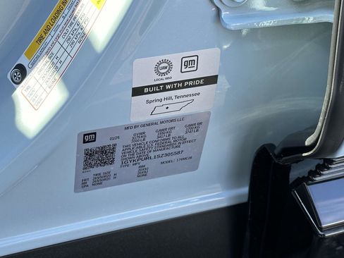 New 2025 Cadillac Lyriq Sport w/ LPO, Floor Liner Package image 27