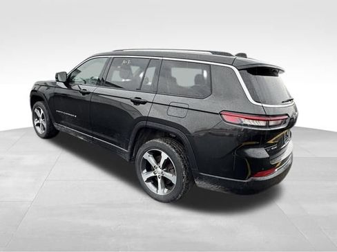 Used 2023 Jeep Grand Cherokee L Limited AWD/4WD image 45