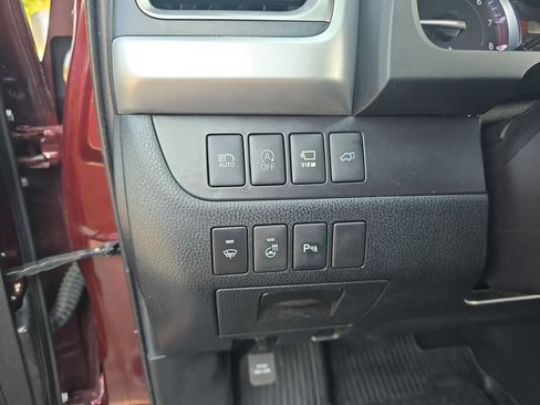 Certified 2019 Toyota Highlander Limited Platinum AWD/4WD image 30