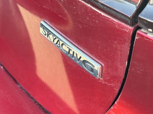 Used 2019 MAZDA MAZDA3 AWD Hatchback image 9