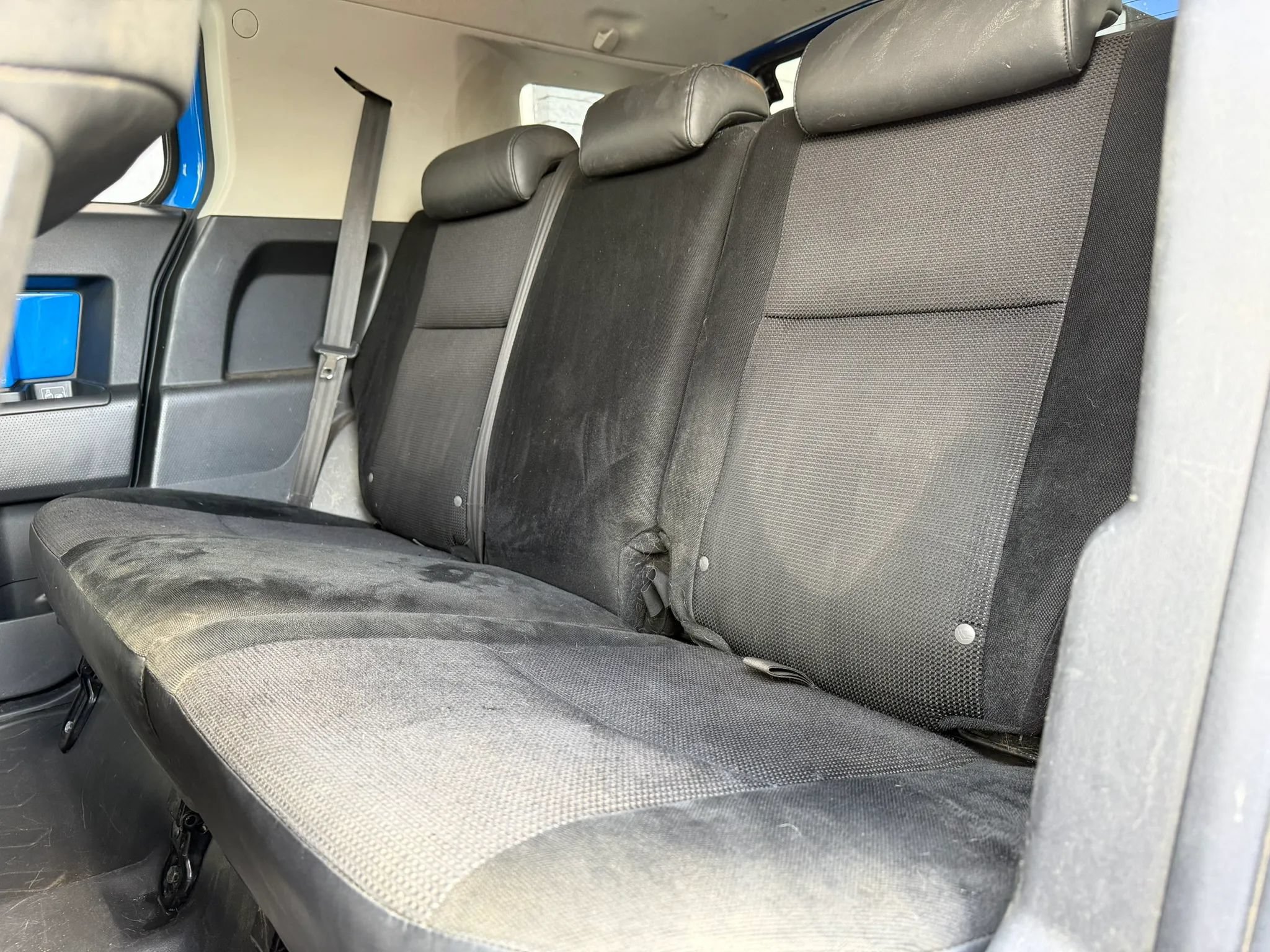 Used 2007 Toyota FJ Cruiser 4WD w/ Upgrade Pkg 1 image 11