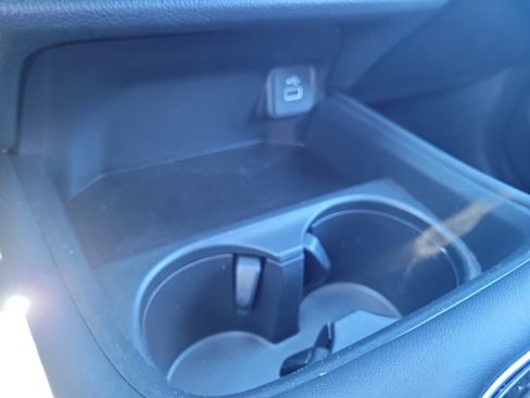 Certified 2023 Honda HR-V Sport image 35