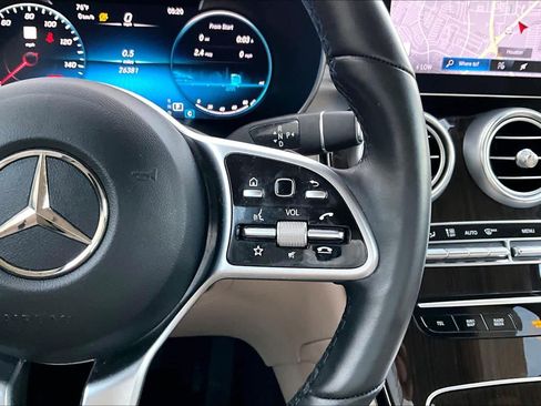 Used 2022 Mercedes-Benz GLC 300 GLC 300 image 23