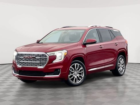 Used 2023 GMC Terrain Denali w/ LPO, Floor Liner Package image 1