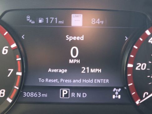 Used 2024 Nissan Titan PRO-4X w/ Pro-4x Utility Package image 25