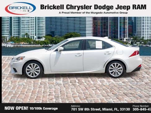 Used 2016 Lexus IS 200t RWD image 8
