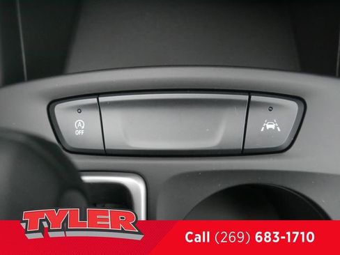 New 2026 Chevrolet Trax LS w/ LS Convenience Package image 32