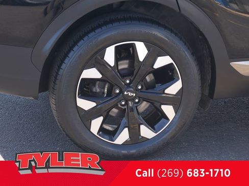 Used 2023 Kia Sportage X-Line w/ X-Line Premium Package AWD/4WD image 47