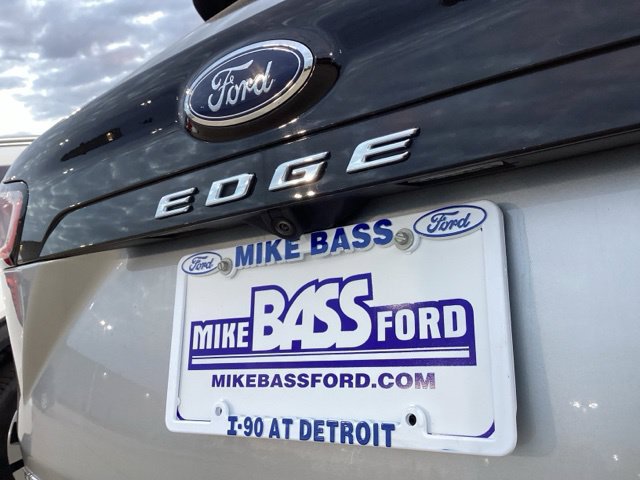 Used 2024 Ford Edge Titanium AWD/4WD image 19