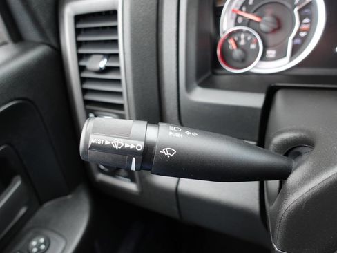Used 2022 RAM 1500 Express w/ Wheel & Sound Group AWD/4WD image 46