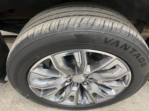 Used 2023 GMC Sierra 1500 Denali w/ Denali Reserve Package image 17