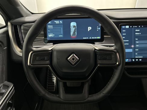 Used 2023 Rivian R1S Adventure AWD/4WD image 28