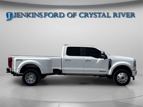 Certified 2023 Ford F450 Platinum w/ FX4 Off-Road Package image 1