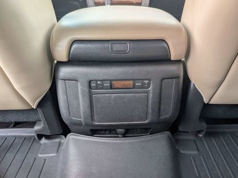 Used 2017 Nissan Armada SL w/ Technology Package RWD image 39