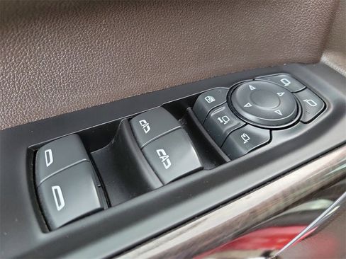 Used 2021 Chevrolet Silverado 2500 LTZ w/ LTZ Premium Package image 19