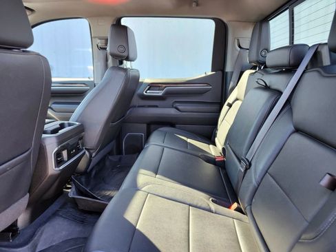 Used 2022 GMC Sierra 1500 Elevation w/ Elevation Premium Package AWD/4WD image 14