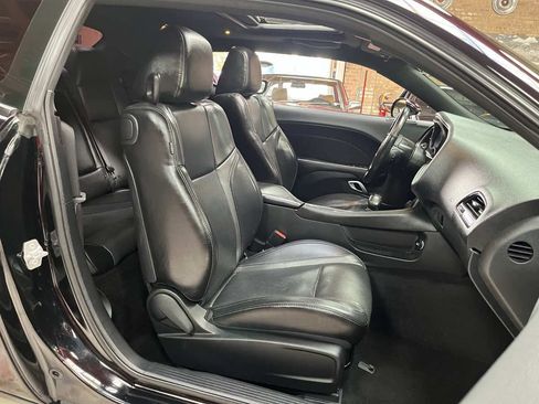 Used 2018 Dodge Challenger SXT Plus RWD image 23