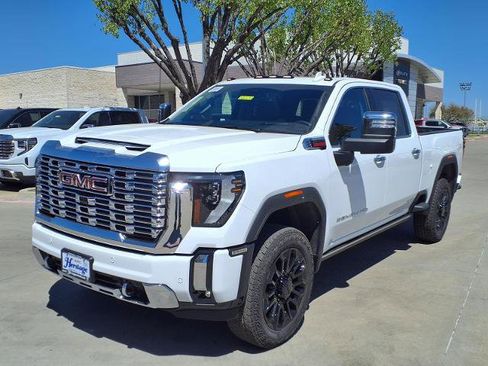 New 2026 GMC Sierra 2500 Denali w/ Denali Reserve Package AWD/4WD image 28