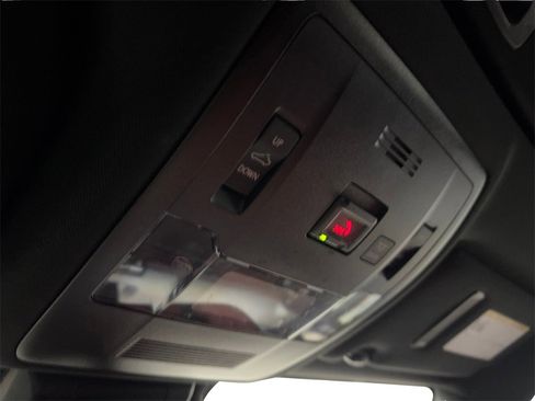 Used 2025 Lexus IS 350 F Sport image 74