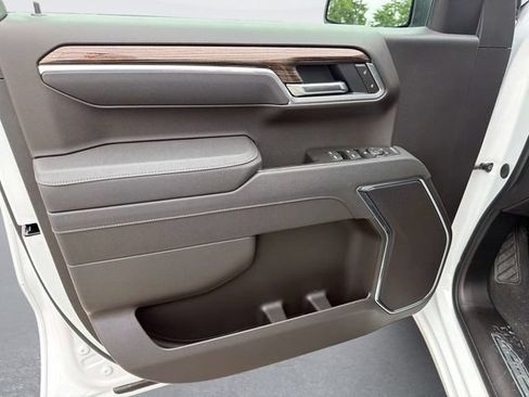 New 2026 Chevrolet Silverado 1500 LT AWD/4WD image 18