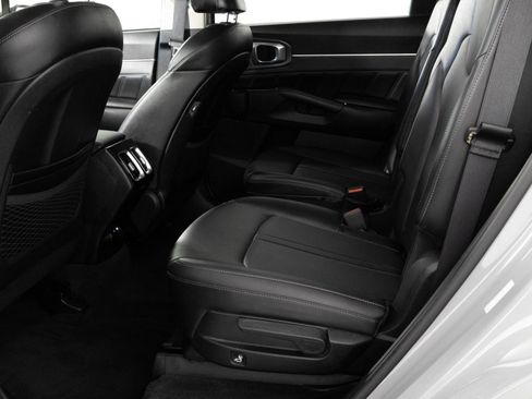Used 2022 Kia Sorento SX FWD image 38