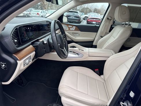 Used 2022 Mercedes-Benz GLS 450 GLS 450 image 37