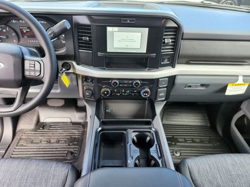 New 2026 Ford F450 XLT image 13
